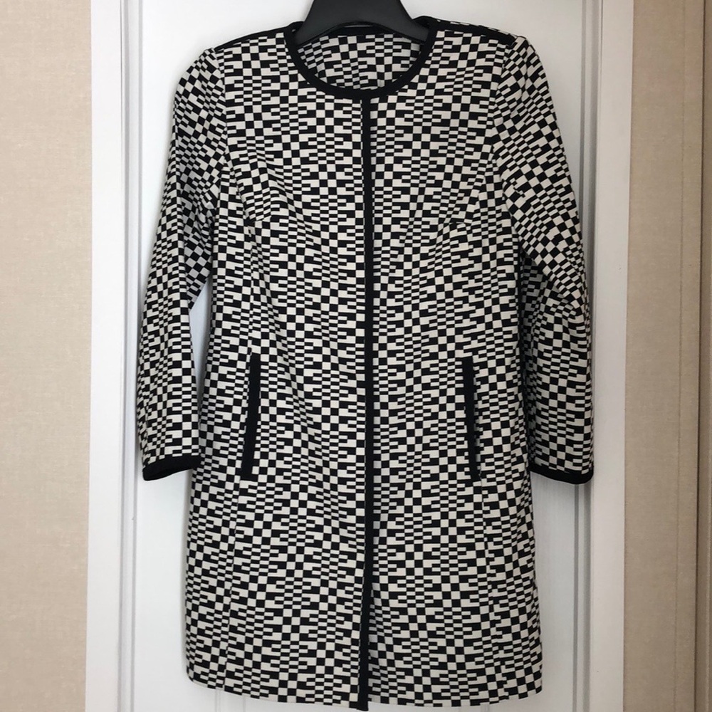 Trina Turk Blazer Black & White Print Size 6